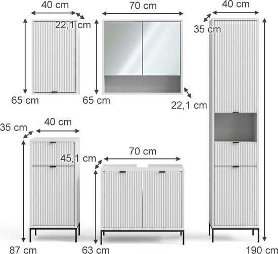 Afmetingen van witte badkamermeubels met verticale ribbels: hoge kast, spiegelkast, ladekast, wastafelmeubel.