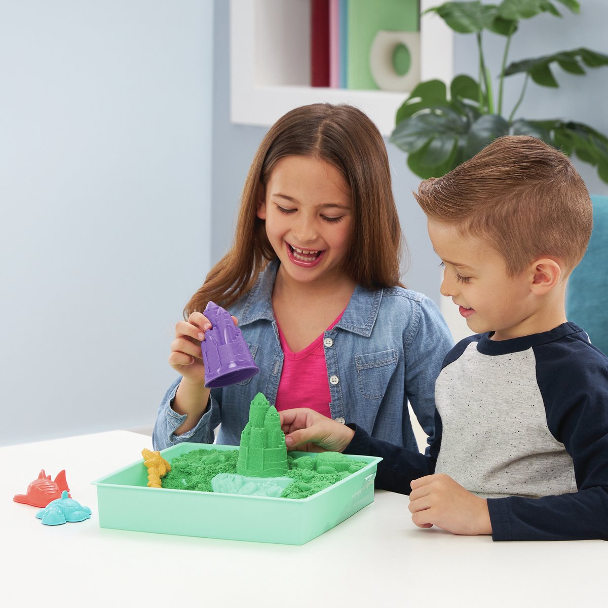 Kinetic Sand - Zandbak-set met 454 g groen origineel Kinetic Sand opbergzandbak 4 vormen en gereedschap - Sensorisch speelgoed — afbeelding 19