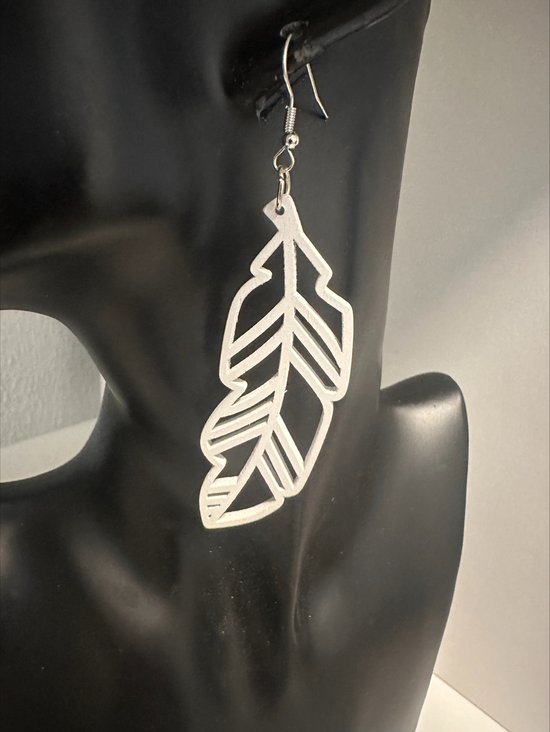 Plateau à boucles d'oreilles en bois Witte