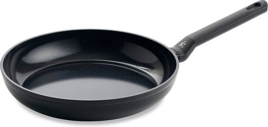 GadHome Classic koekenpan met anti-aanbaklaag, 20 cm, zwart | Pan voor inductie | Aluminium pan met ergonomische handgreep | PFOA-vrij voor gezond koken | Vaatwasserbestendig