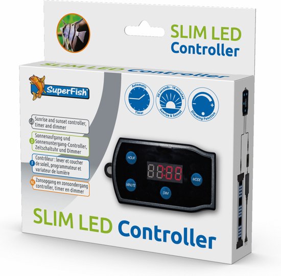 Doos met SuperFish SLIM LED controller, met digitale tijdweergave en knoppen.