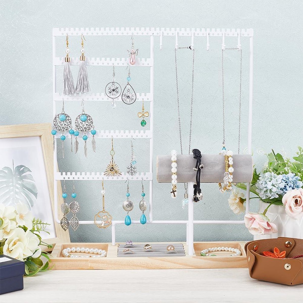 5-Tier Witte Sieraden Organizer Stand met 102 Gaten - Oor Stud Houder - Houten Dienblad voor Kettingen, Armbanden, Oorbellen en Ringen - Opslag voor Retail Show — cadeau in Sieraden - foto 3