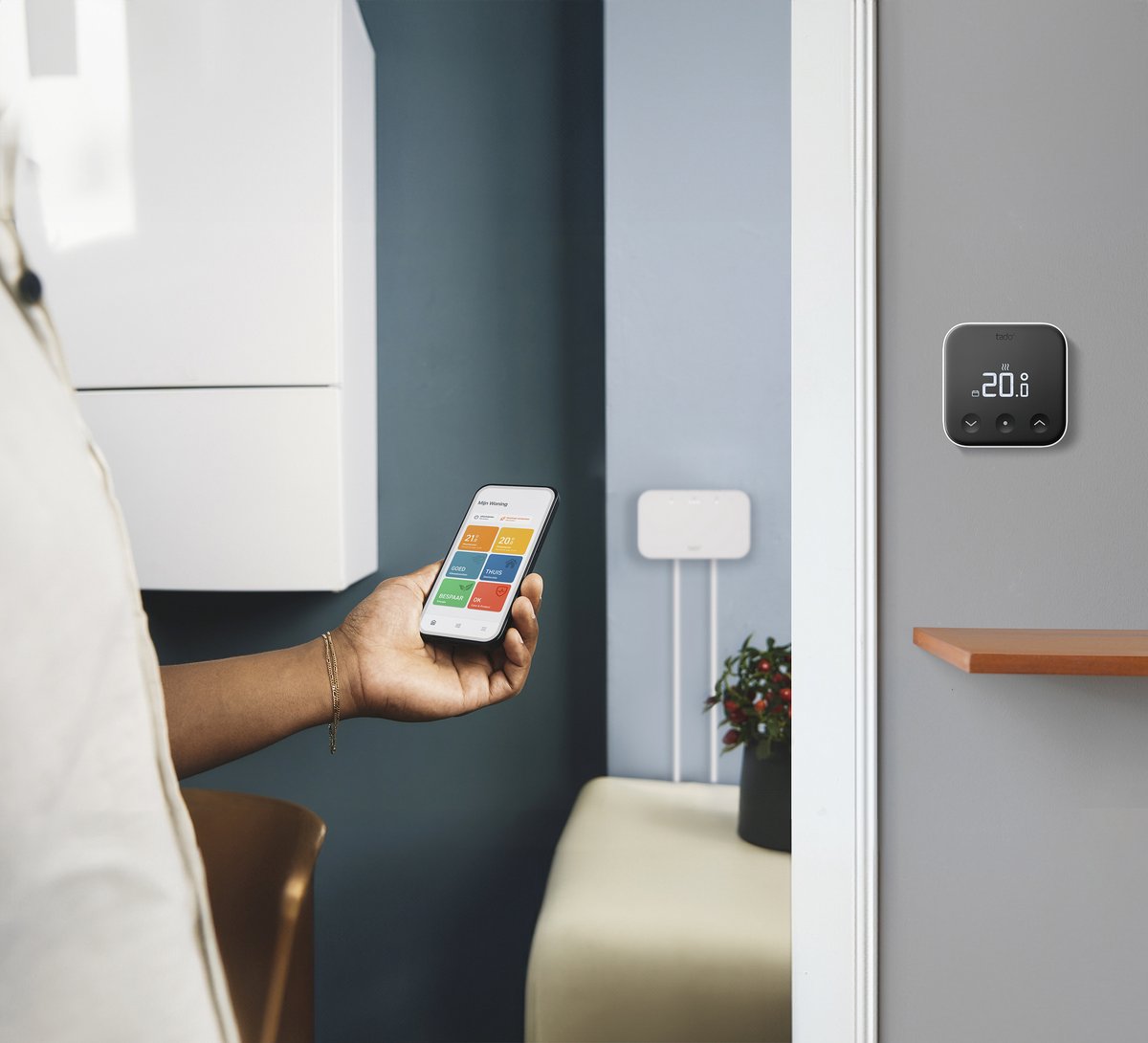 tado° Draadloze Slimme Thermostaat X - Starterskit - Smart Thermostaat - werkt met Google Home, Alexa & Apple Homekit - Zwart/Wit thumbnail 5