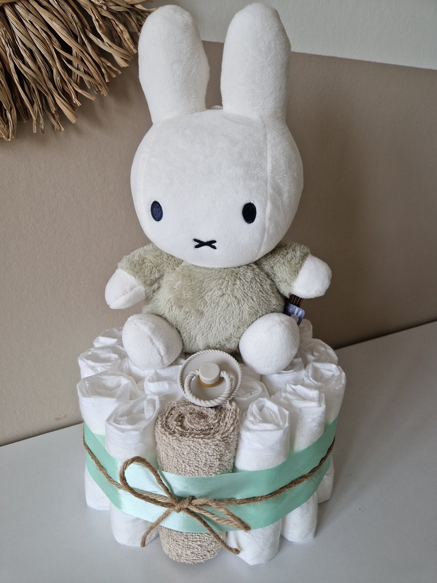 Goedkoopste Luiertaart Nijntje Beige - babyshower - kraamcadeau