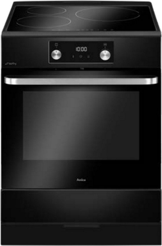 Zwart Amica inductiefornuis met Airfry functie, gesloten oven.