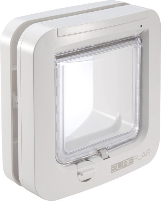 Gedetailleerde opname van een wit SureFlap microchip kattenluik.