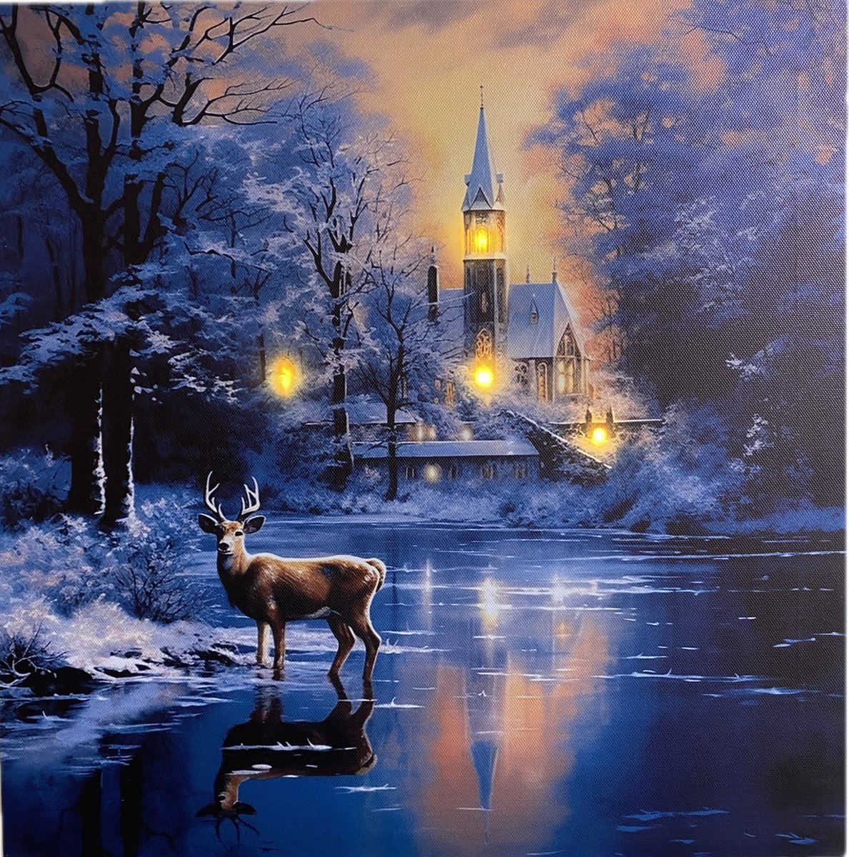 Schilderij vierkant met led verlichting - Canvas op houten frame - Kerk met hert in de rivier - 4 x LED - 40 x 40cm - Kersthuisjes en Kerstdorp met verlichting
