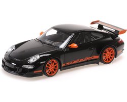 Porsche 911 GT3 RS 2007 - 1:18 - Minichamps