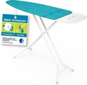 Airpro strijkplank met turquoise strijkhoes. Tag met "Airpro Technology", "Time saving" en "Anti drip".