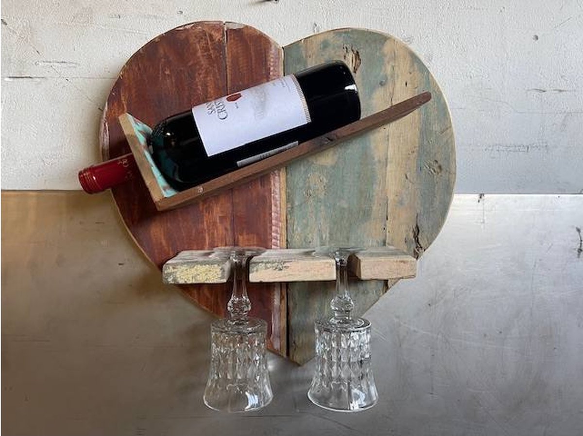 Heart bottle wallhanger