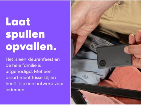 Zwarte Tile tracker in een tas met kleding. Laat spullen opvallen met frisse stijlen.