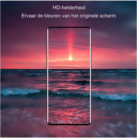 Motorola Edge 40 Neo scherm met HD-helderheid en levendige kleuren van een zonsondergang.
