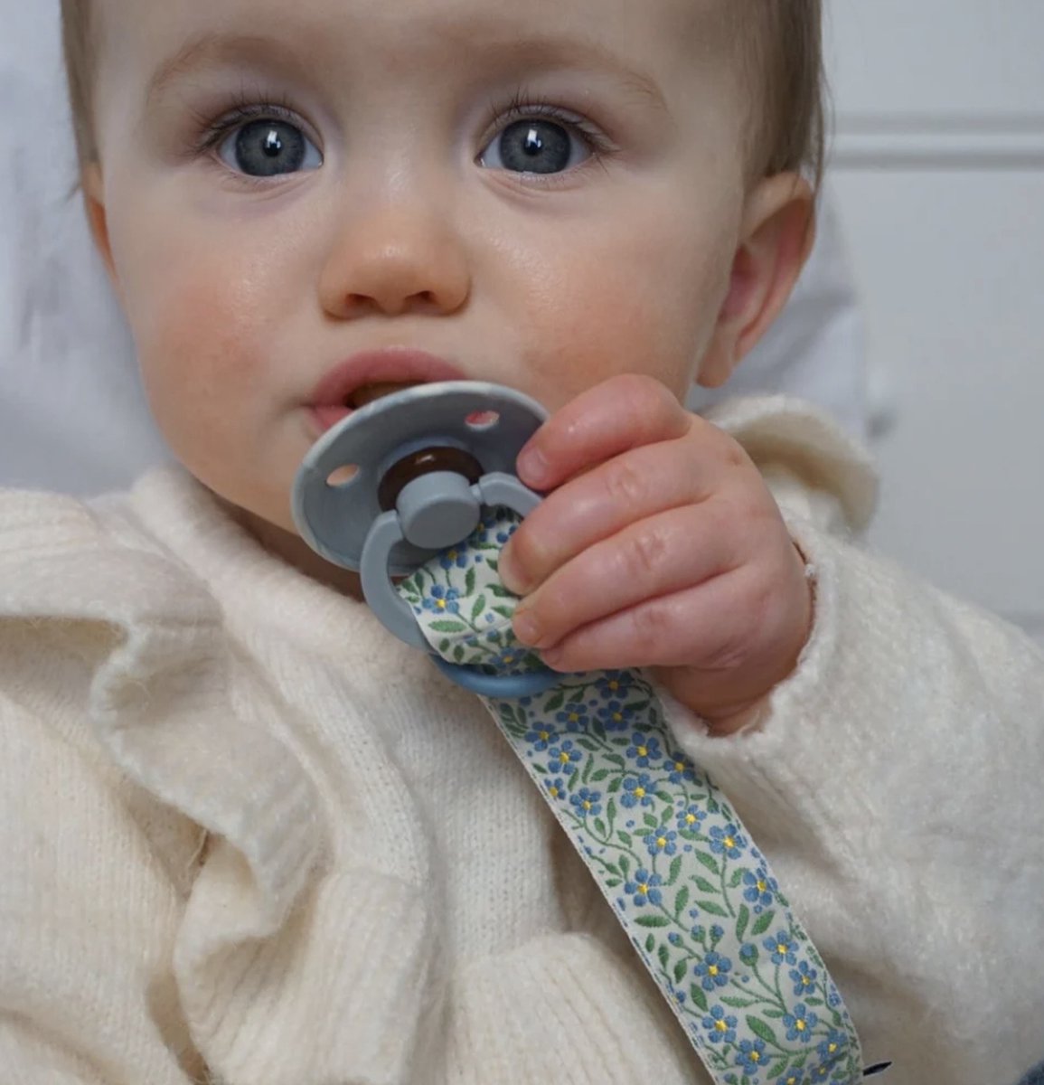 Goedkoopste Bloom Babies - Speenkoord Biarritz - Speenkoord Stof - Kraamcadeau - Bibs - Babycadeau - Speenkoorden - Clip voor speen