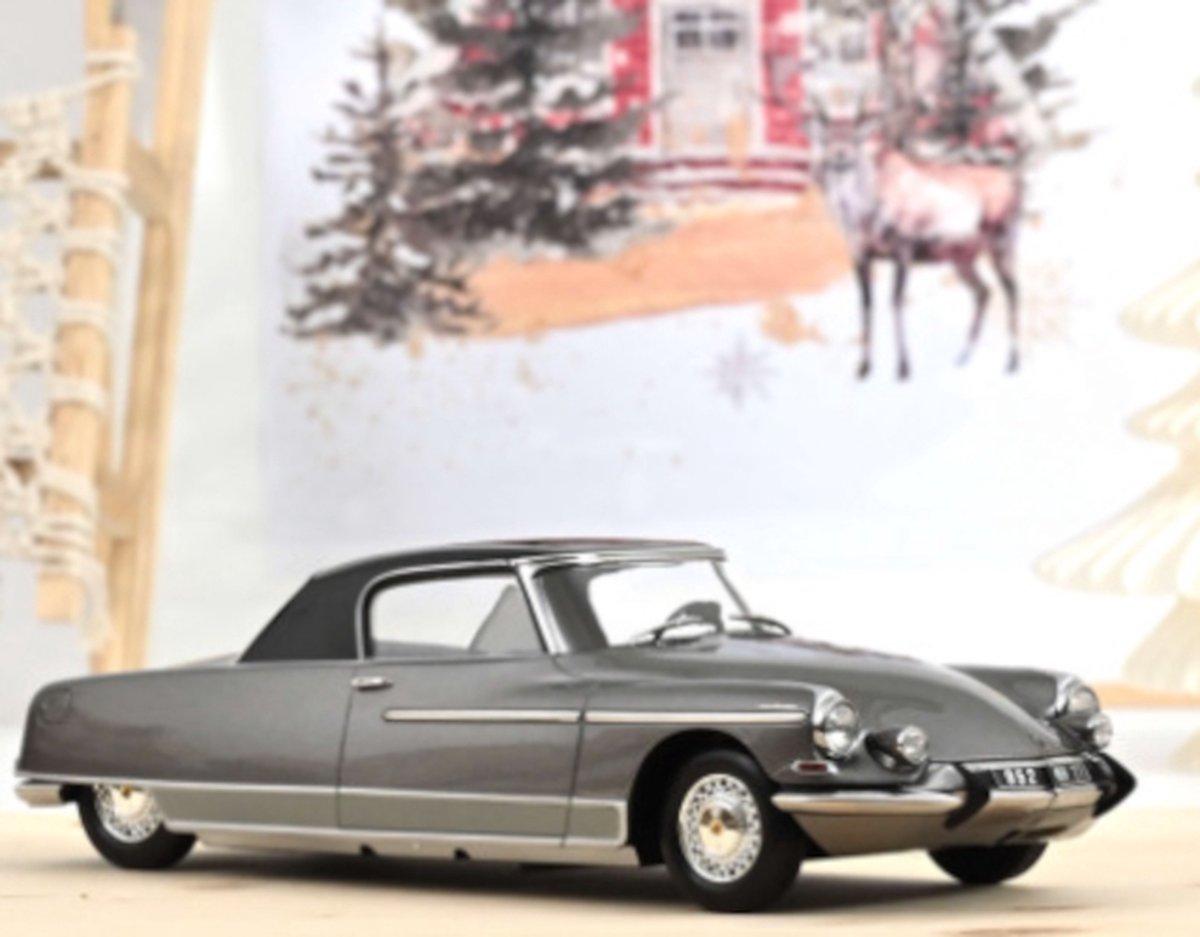 Citroen DS 19 Le Dandy 1964 Grijs en Zwart - Model 1/18 Limited Edition