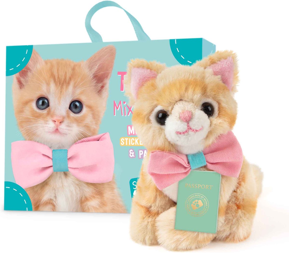 Studio Pets® Mini Knuffel Kat Tommy (8 cm) met Koffer, Paspoort en Stickerboek – Complete Cadeauset voor kinderen