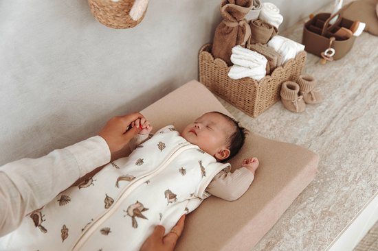 Meyco Baby Uni aankleedkussenhoes - badstof - sand - 50x70cm — afbeelding 2