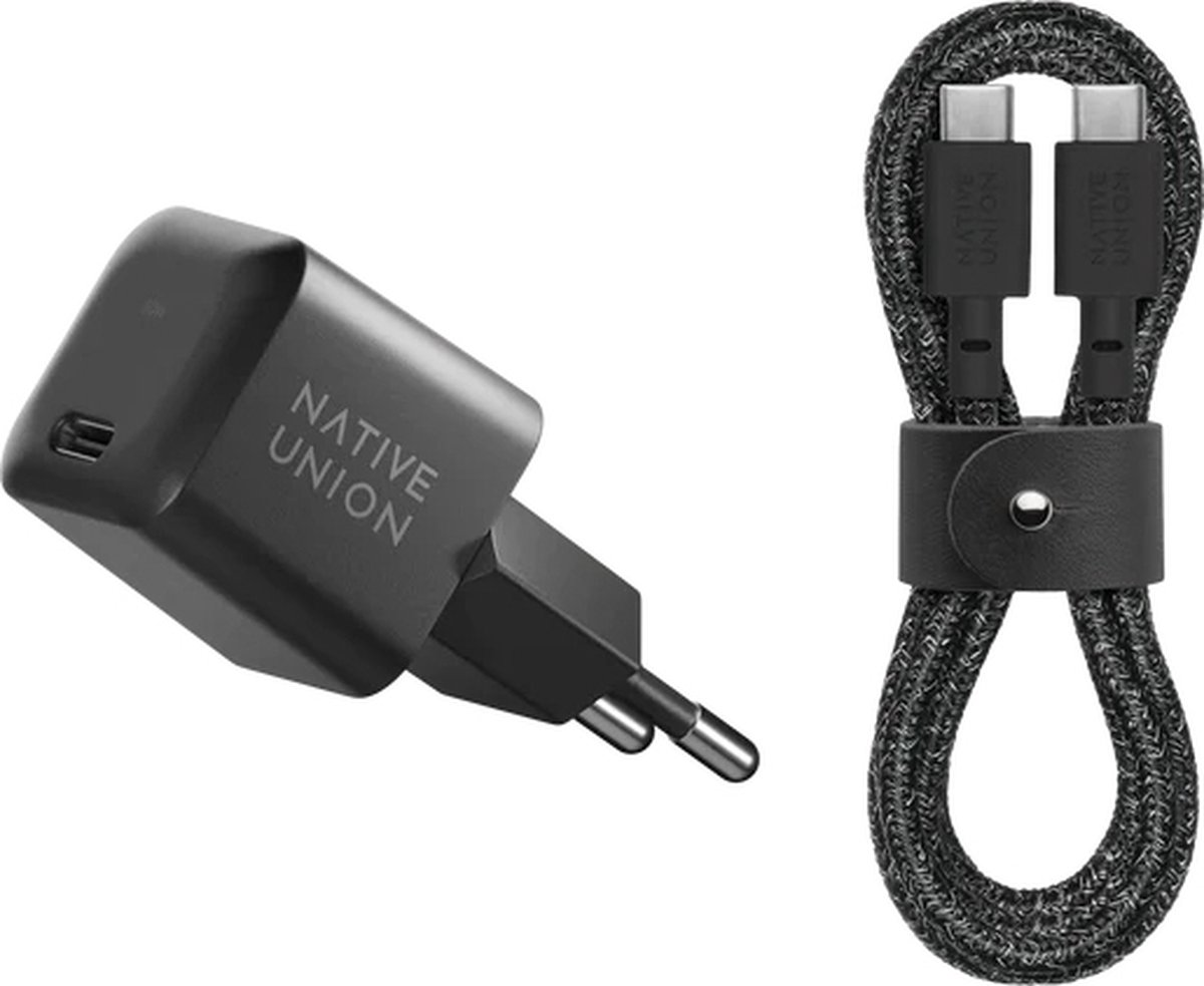 Native Union Snellader 30W C-C CABLE COSMOS ZWART