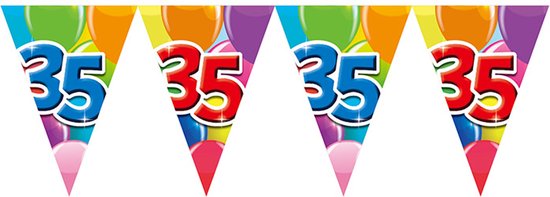 Vier vlaggen van een slinger met '35' in felle kleuren, ballonmotief.