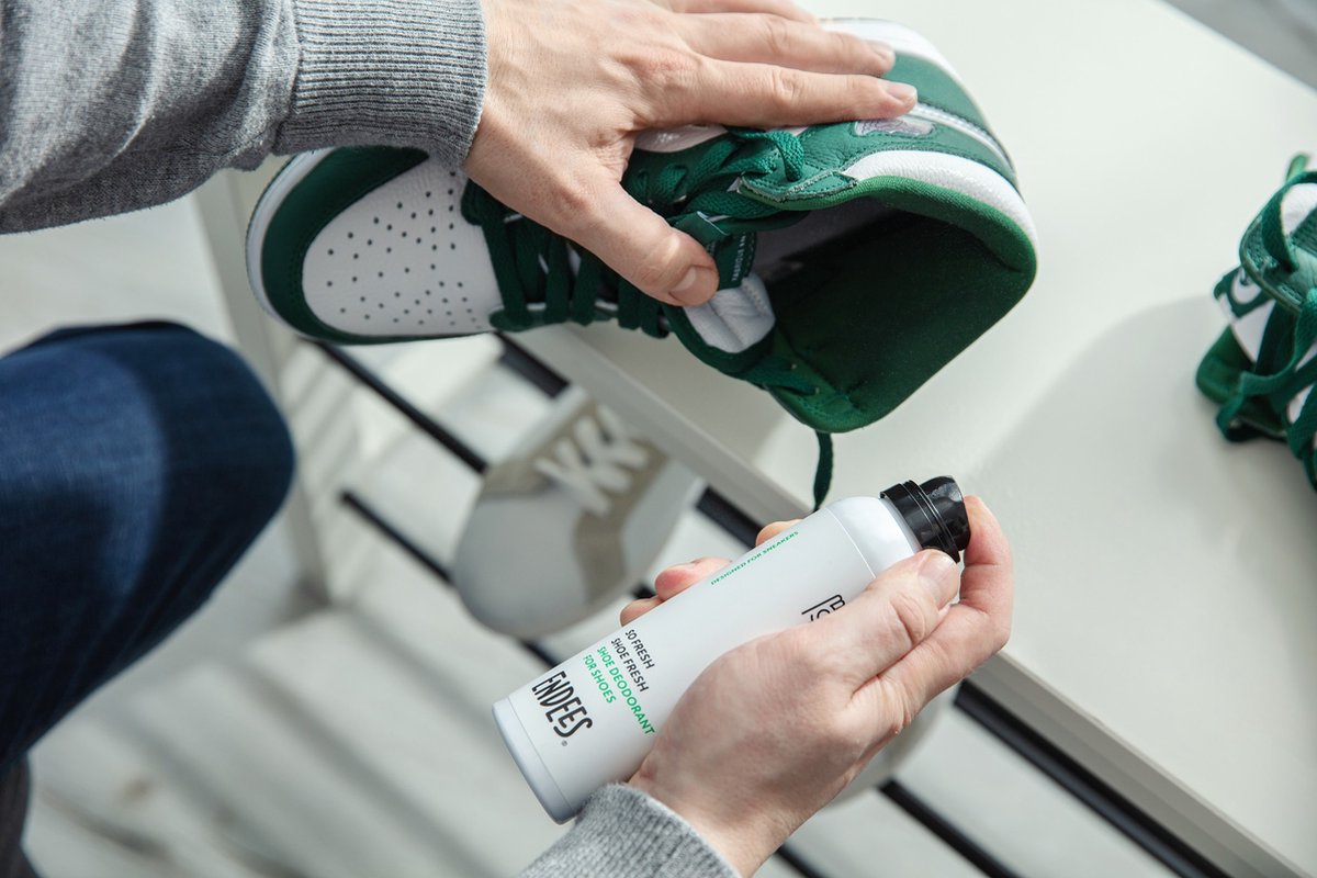 4 X Dettol - Allesreiniger Spray - Krachtige Hygiëne - Zonder Bleek 500 Ml Allesreiniger Schoonmaakmiddel Badkamervuil Kalk Zeepresten 4 X Dettol - Allesreiniger Spray - Krachtige Hygiëne - Zonder Bleek 500 Ml Allesreiniger Schoonmaakmiddel Badkamervuil Kalk Zeepresten