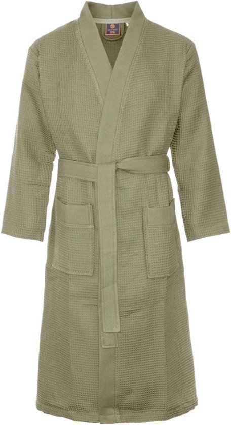 Olijfgroene unisex wafel badjas met ceintuur en opgestikte zakken.