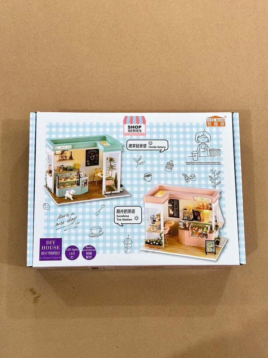Kit Maison Miniature CUTEROOM – Salon LED Avec Meubles – DIY Bois – Cadeau Créatif