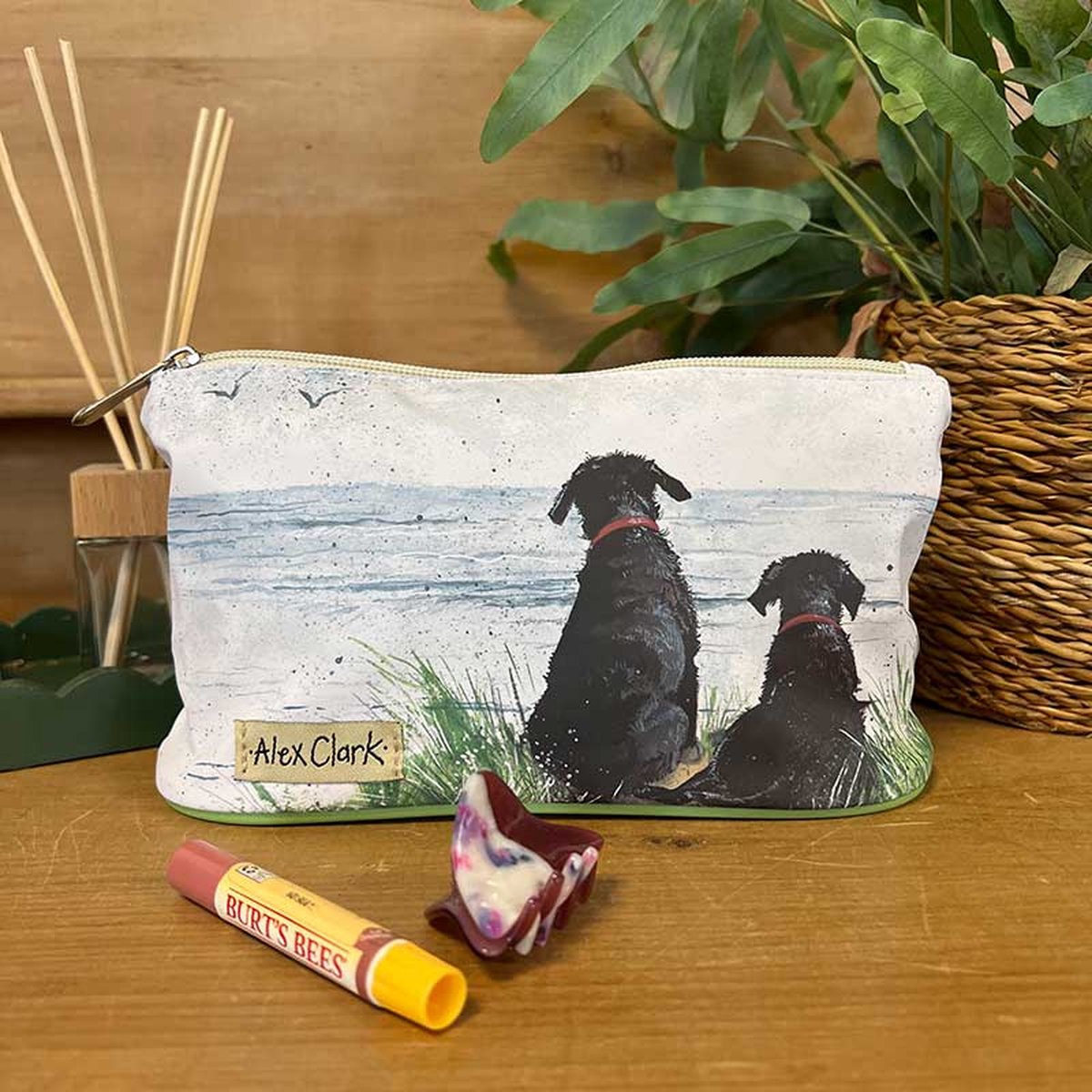 Alex Clark Makeup Bag Dunes ~ Make up tas Honden aan Zee