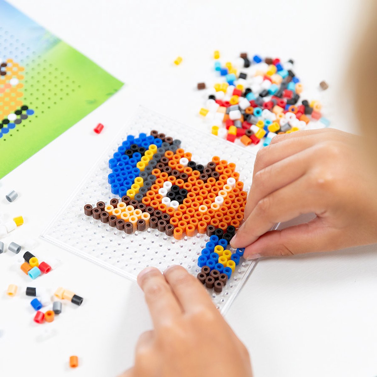 PAW Patrol Totum Strijkkralen knutselset met Chase - knutselset jongens en meisjes - incl. 800+ strijkkralen creatief speelgoed educatief — afbeelding 5