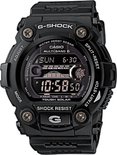 Zwart G-Shock horloge met digitale display, 'START-STOP' en 'SPLIT-RESET' knoppen.