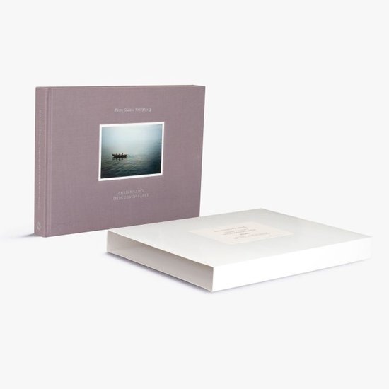 Here Comes Everybody Chris Killip's 写真集 Photographer Chris Killip: return to a ritual landscape