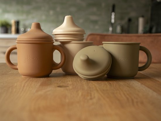 Jikkies® - Sippycup - Drinkbeker - Lekvrij - Oefenbeker - Tuitbeker - Met Handvaten - BPA Vrij - 100% Siliconen - Taupe - Vaatwasserbestendig - Magnetronbestendig van Jikkies — afbeelding 4