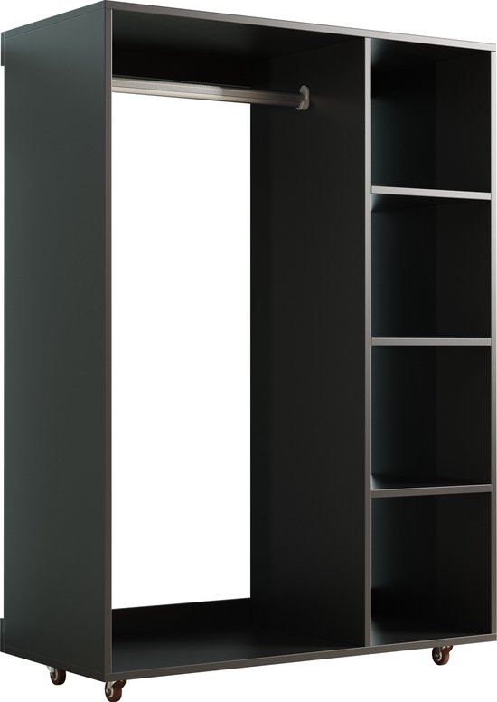 Lege zwarte kledingkast met hanggedeelte, legplanken en wieltjes.