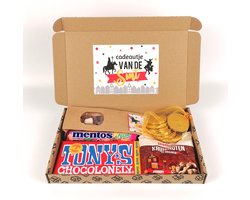 Sinterklaas cadeau - brievenbuspakket - cadeautje van de Sint - Bolletje kruidnoten - chocolade munten - tum tum - Mentos - Tony chocolonely - Sinterklaas