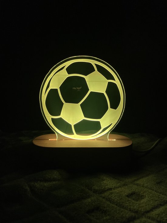 Nachtlampje - Voetbal lamp - Voetbal decoratie - Voetbal slaapkamer - Voetbalkamer - Nachtlampje kinderen - Nachtlampje baby - Nachtlampjes - Nachtlamp - Tafellamp - Bedlamp - Nachtlampje volwassenen - Tafellamp slaapkamer - Nachtkast lamp van CNCCreative — afbeelding 2