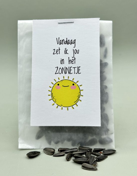 Bloemenzaden met kaart 'Vrijwilliger bedankt' verpakt in pergamijn zakje Bloemenzaden met kaart 'Vrijwilliger bedankt' verpakt in pergamijn zakje