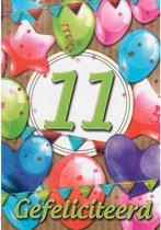Gefeliciteerd! Je bent 11 jaar geworden! Een feestelijke kaart met slingers en ballonnen. Een leuke kaart om zo te geven of om bij een cadeau te voegen. Een dubbele wenskaart inclusief envelop en in folie verpakt.