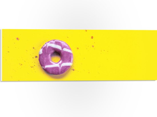 PVC Schuimplaat- Roze Donut met Gele Achtergrond - 60x20 cm Foto op PVC Schuimplaat
