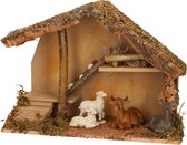 Complete kerststal met dieren beeldjes - 39 x 19 x 28 cm - hout/mos/polyresin