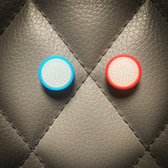 Gaming Thumb Grips - geschikt voor de Nintendo Switch (Oled, Lite) - 1 set = 2 duimgrips - wit/rood & wit/blauw