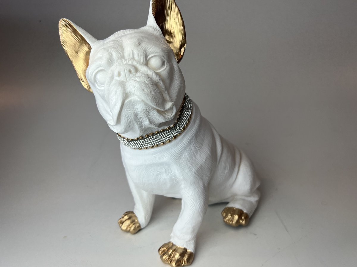 Stoer Bulldog beeld wit