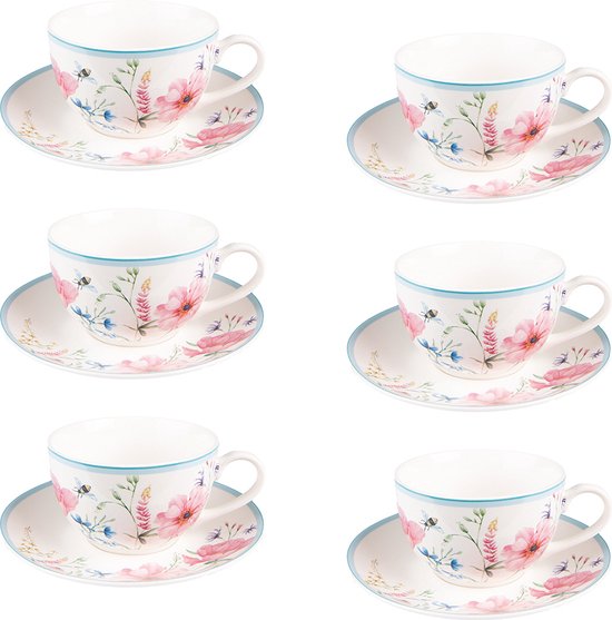 Kopjes en schotels, ontbijtsetjes verkoop / Zolderverkoop Serviesje van