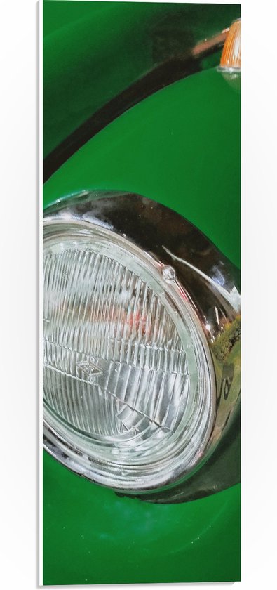PVC Schuimplaat- Close-up van Ouderwetse Koplamp op Groenkleurige Auto - 20x60 cm Foto op PVC Schuimplaat