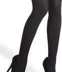 Zwarte kniekousen, gedragen met zwarte pumps.