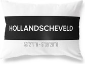 Tuinkussen HOLLANDSCHEVELD - DRENTHE met coördinaten - Buitenkussen - Bootkussen - Weerbestendig - Jouw Plaats - Studio216 - Modern - Zwart-Wit - 50x30cm