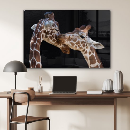 Glasschilderij - Giraffe - Dieren - Zwart - Portret - Glazen plaat - Schilderij glas - Wanddecoratie - 90x60 cm - Foto op glas