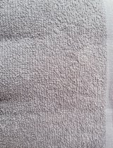 Kussenbeschermer Tuinstoelhoes 60x130 cm - Grijze badstof handdoek voor tuinstoel - lichtgrijze tuinstoelhanddoek - stoelhoes