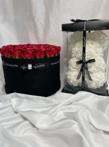 AG Luxurygifts rozen box - velvet - flower box - soap roses - roses last for ever - cadeau - luxe - kerst - cadeau set - cadeau box - luxe - Valentijnsdag