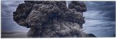 Vlag - Vulkaan - Rook - Bomen - Weg - 60x20 cm Foto op Polyester Vlag