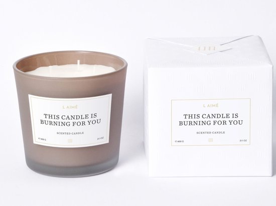 This candle is burning for you geurkaarsen 600 gram Cappuccino