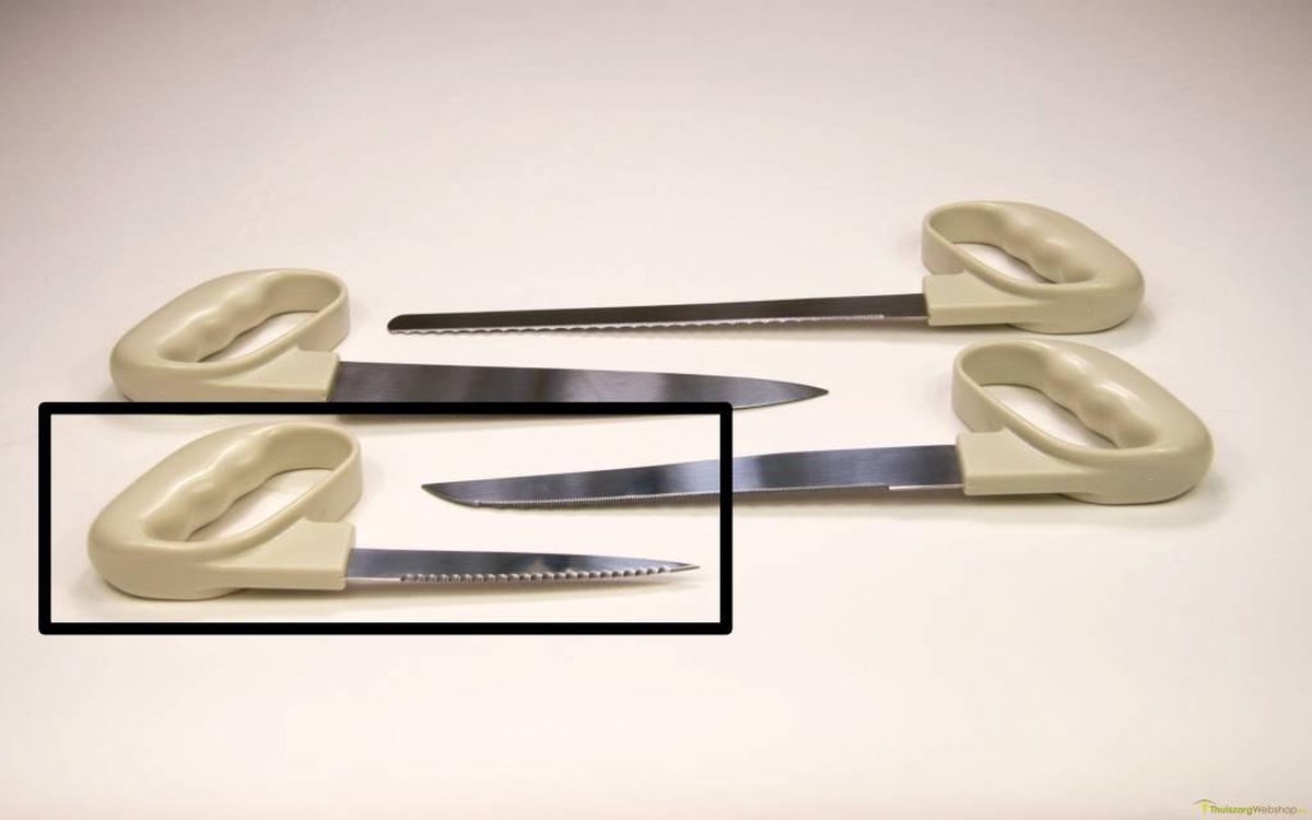 Keukenmes Reflex ergonomische greep- klein mes met zaagblad - 12 cm