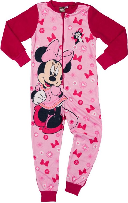 Roze pyjamapak met lange mouwen en de opdruk van Minnie Mouse, versierd met strikjes en sterretjes.